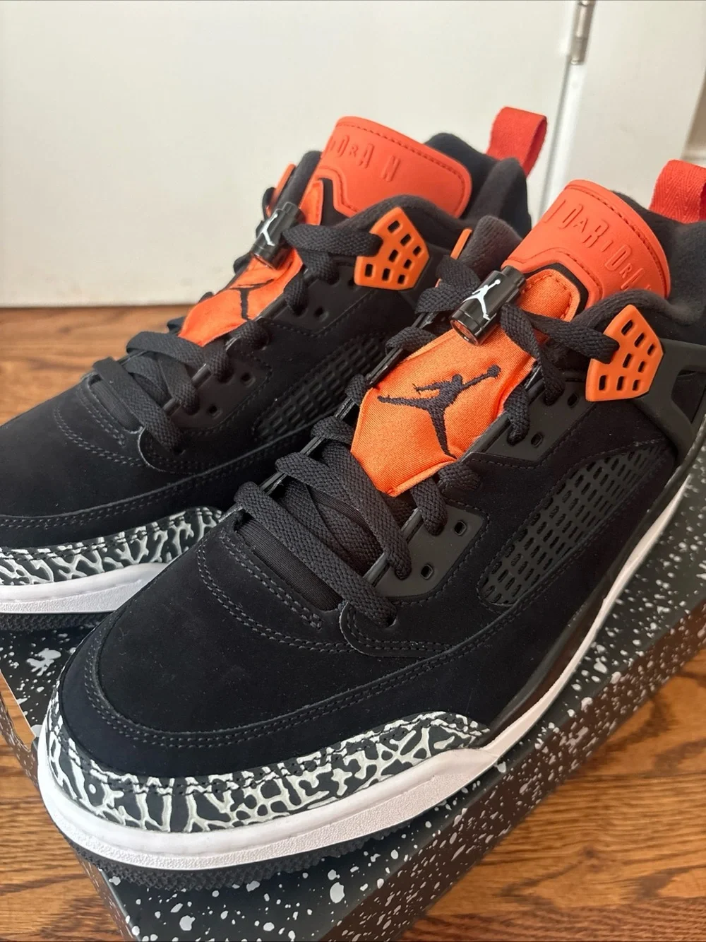 Air Jordan Spizike Low Safari FQ1759-008 Size 9 New With Box